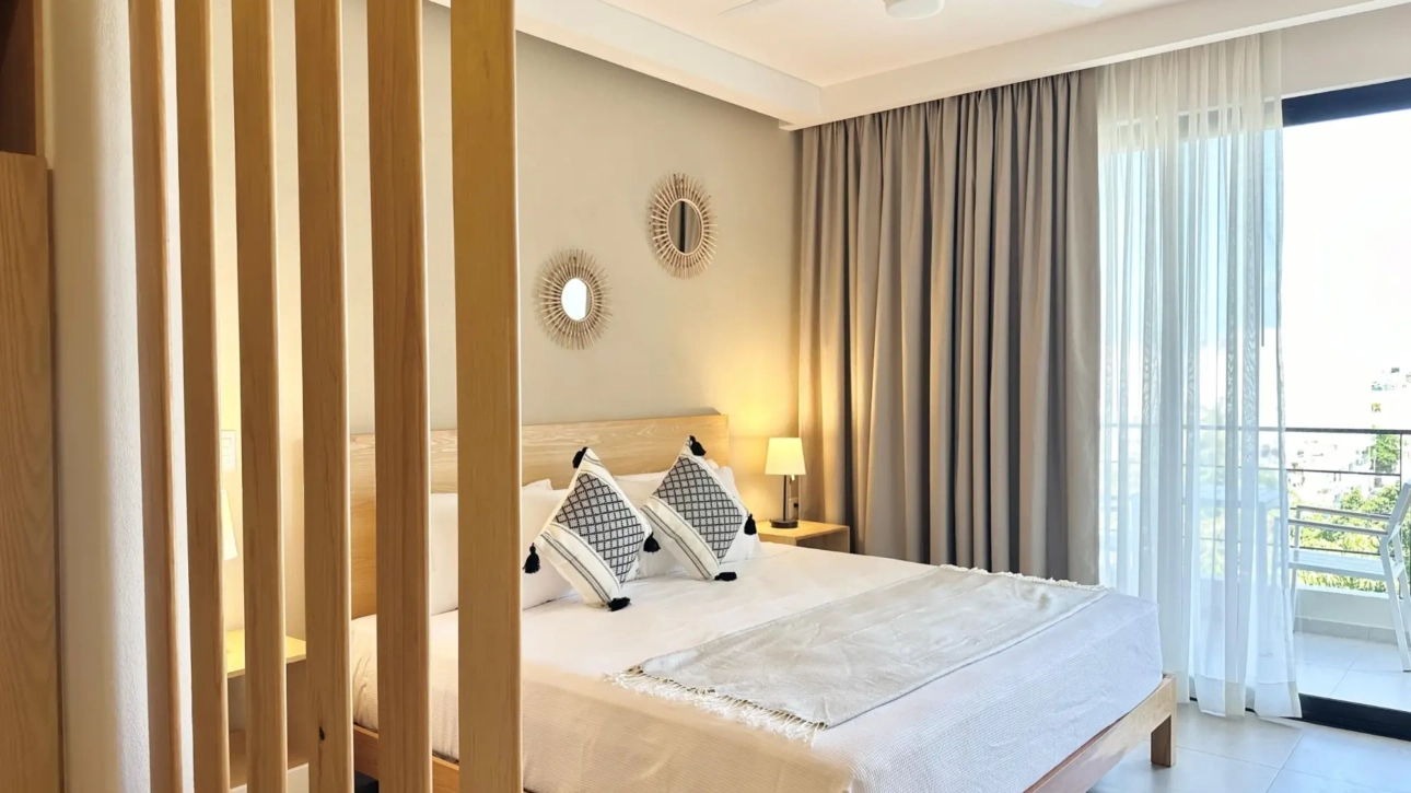 1 Bedroom (Opened Bedroom)
